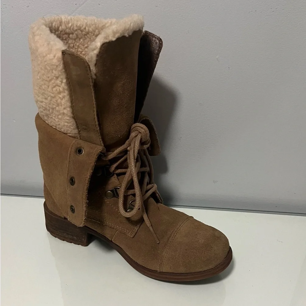 UGG embrace cold